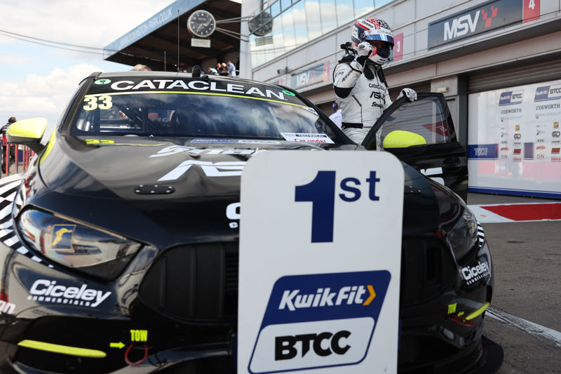 BTCC Race 1: Commanding Morgan converts pole to victory at Donington