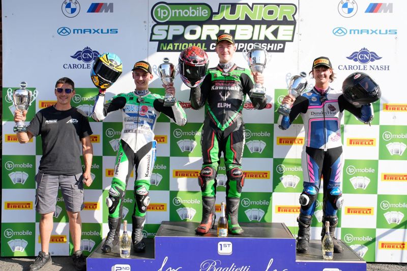 1pMobile National Junior Sportbike Championship: Mackenzie takes a double win to boost points lead
