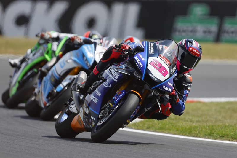 Ray leads Ryde and Irwin in opening Free Practice at Snetterton