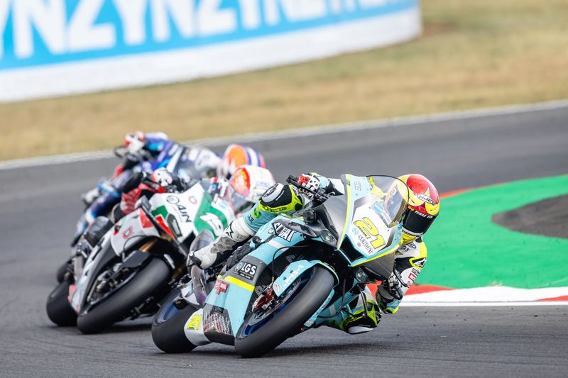 Iddon and Sencat Racing Yamaha aim for more at Brands Hatch