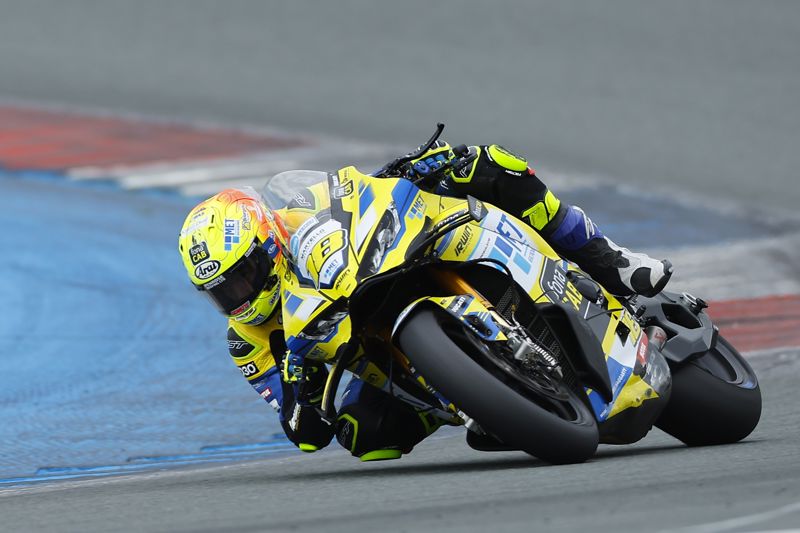 Irwin claims MET fonaCAB Racing first top ten finish on return from injury 