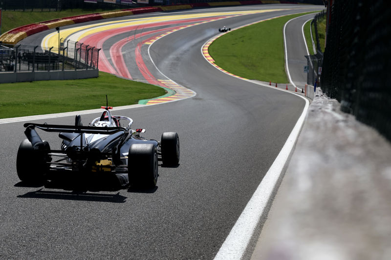 Spa race one starts at 11am - Pulling on pole
