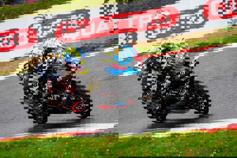Pirelli National Superstock Championship: Mikhalchik goes top ahead of busy Saturday