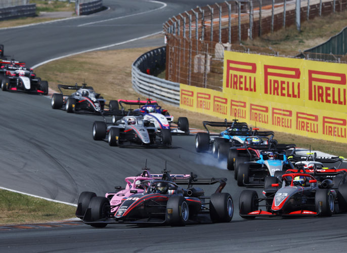 Jakob Ebrey Photography