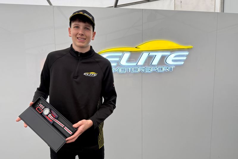 Phelps wins Brands Hatch Omologato One to Watch Award