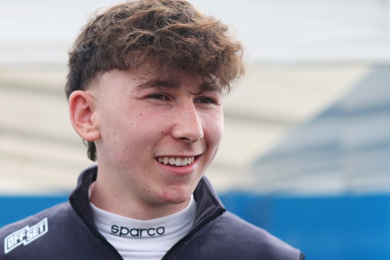 Teammate pace a "big motivation" for Grant