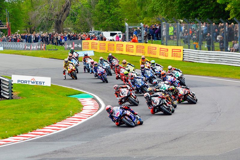 ZYN British Superbike Championship returns on new peak summer date