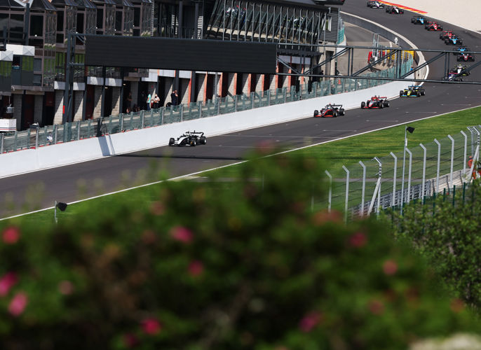 Jakob Ebrey Photography