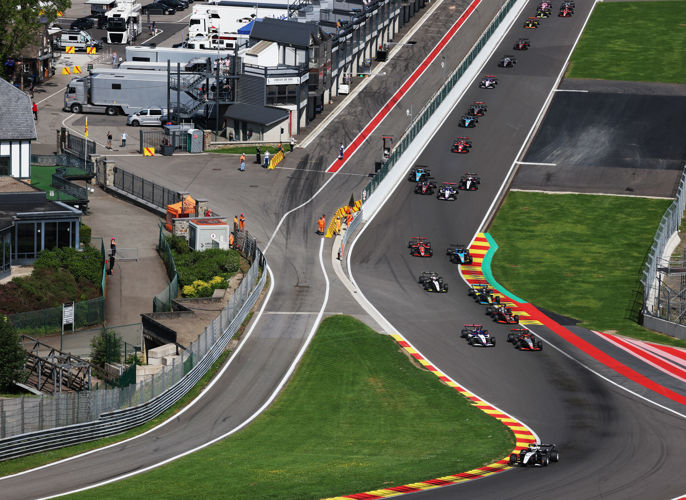 Jakob Ebrey Photography