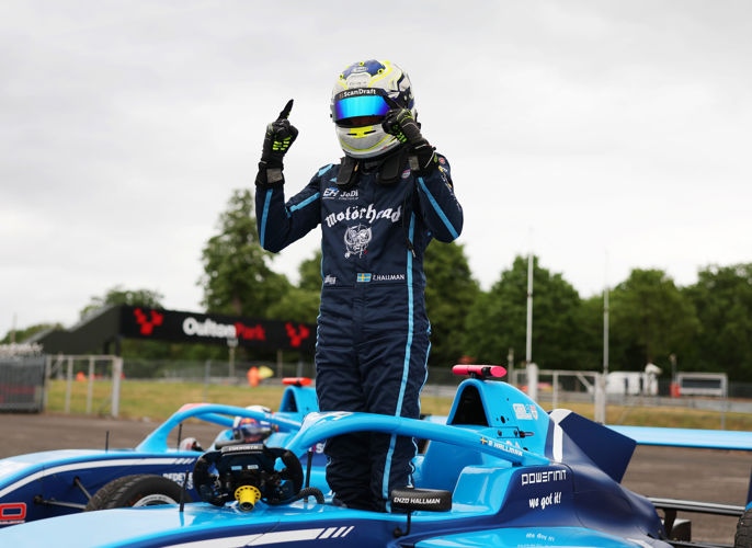 Jakob Ebrey Photography