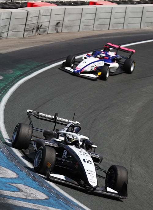 Jakob Ebrey Photography