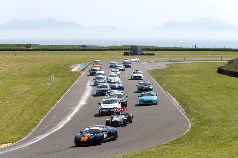 TDC to take on 'Trac Môn!' TDC to take on 'Trac Môn!'
