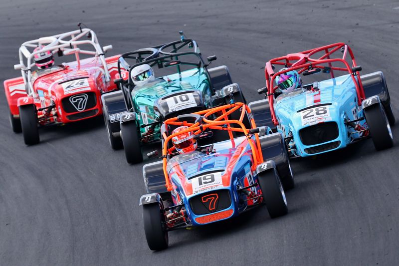 Caterham racers head to Circuito de Navarra this weekend 