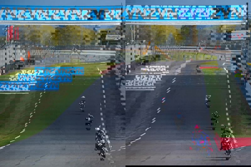 Ray takes the top spot in session two at Donington Park