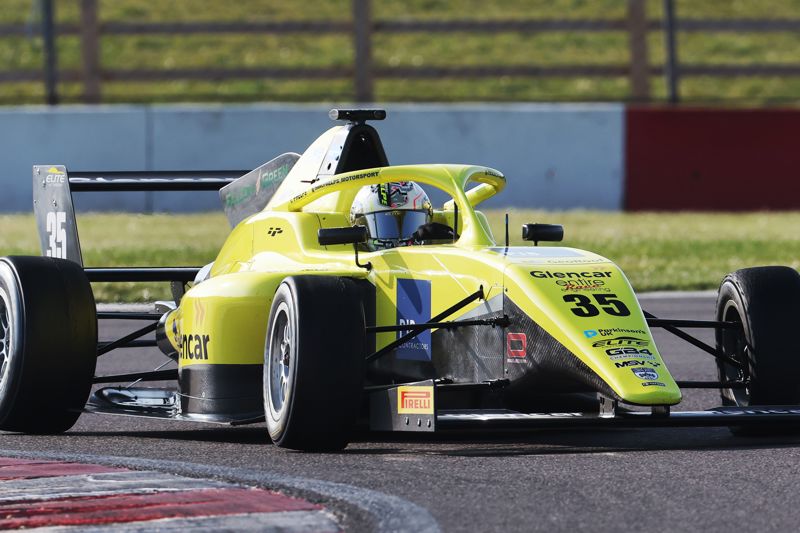 Thursday testing updates: Phelps sets pace on first day at Snetterton