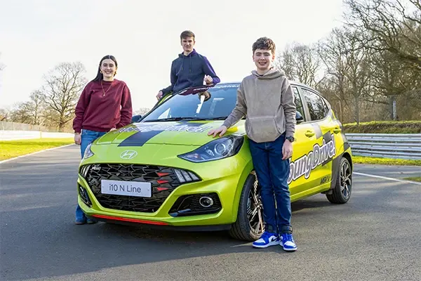 Thumbnail: Young<em>Drive!</em>